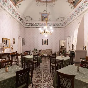 Frühstückspension Palazzo Il Cavaliere De Charme ***